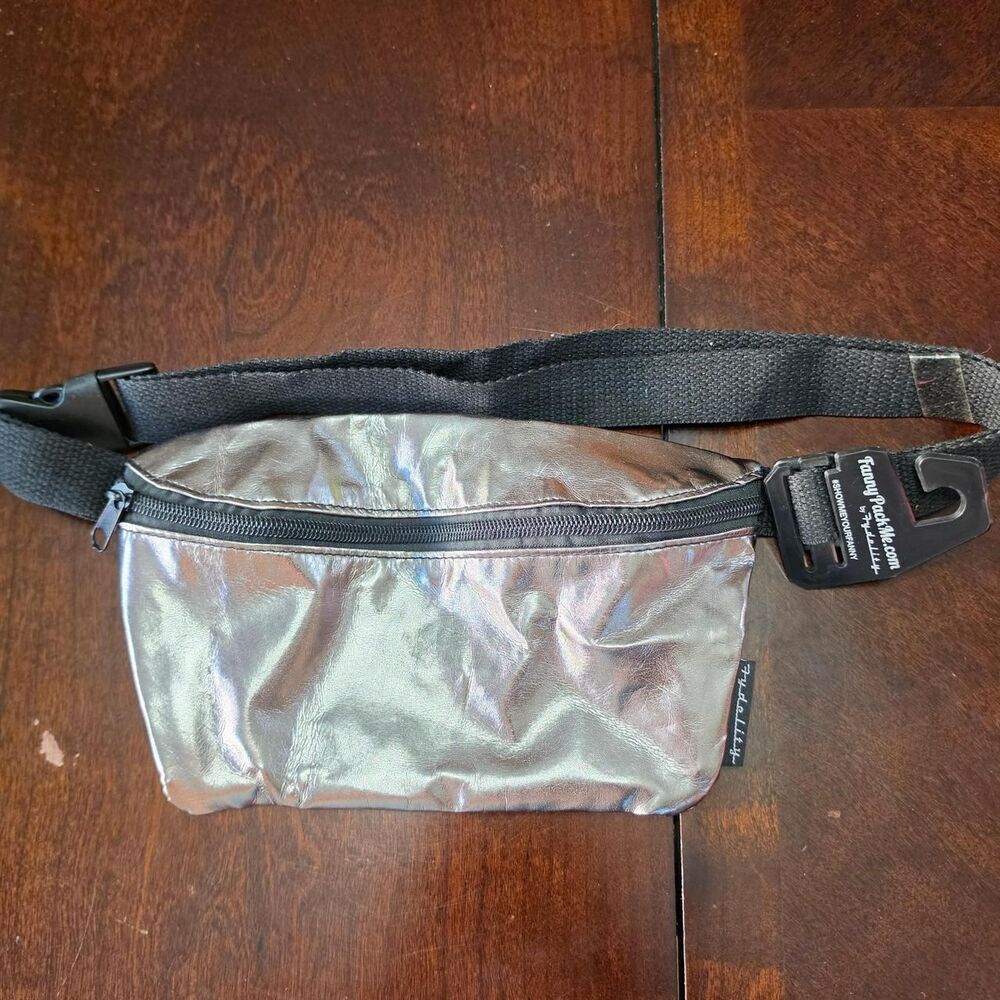Unbranded Women's Silver and Black Bag